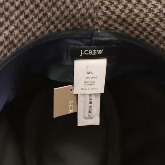J.Crew woman's wool hat size meduim/ Large - Picture 4 of 4
